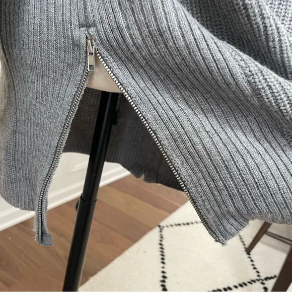 Torrid Vneck Ribbed Tunic Sweater Grey Side Zip 1 1X - Picture 4 of 10